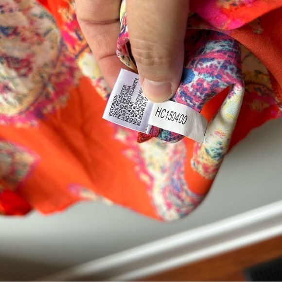 Gianni Bini red abstract medallion print kimono style cover up with pompom trim - Picture 7 of 7